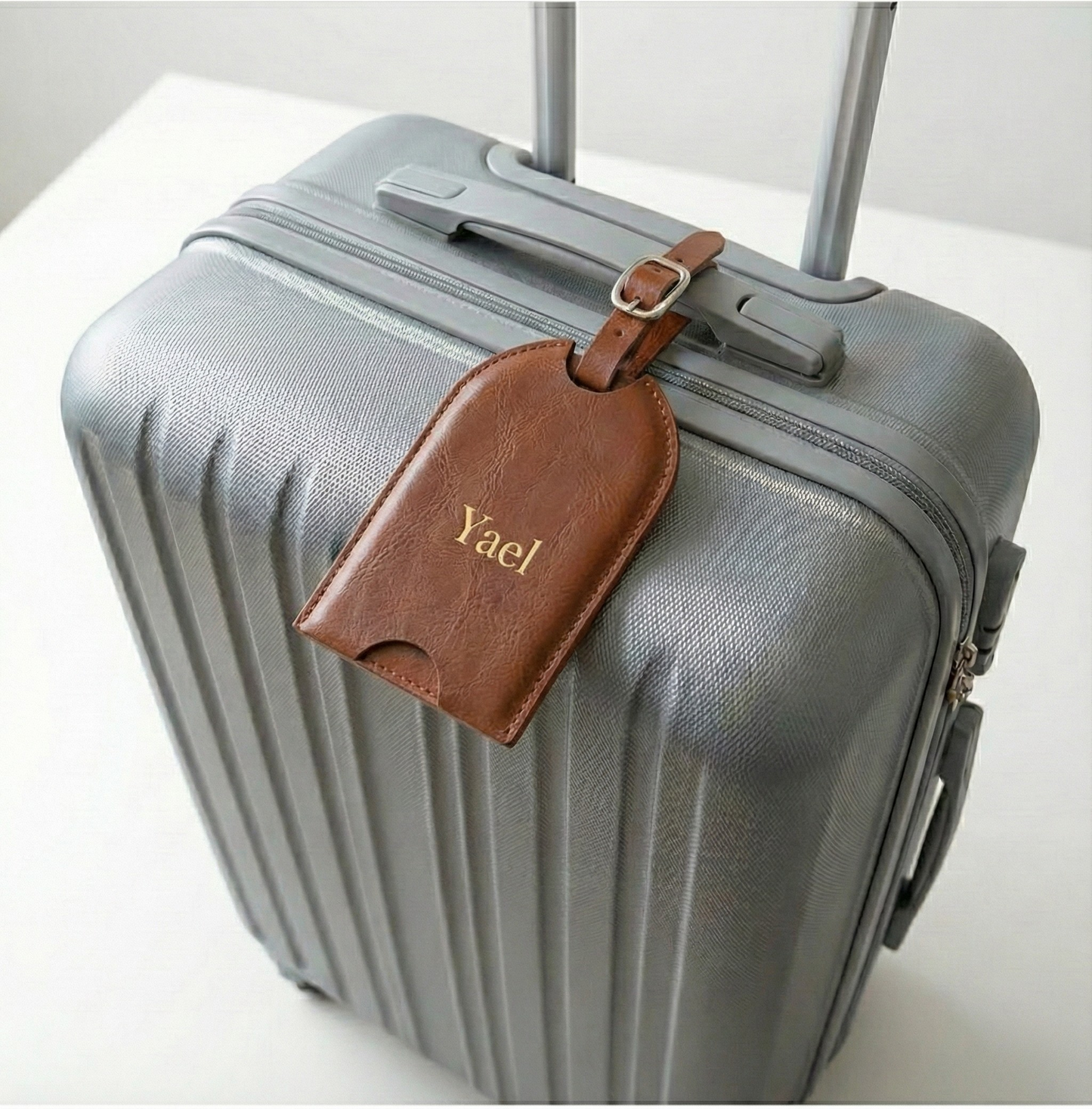 התג למזוודה Sheli